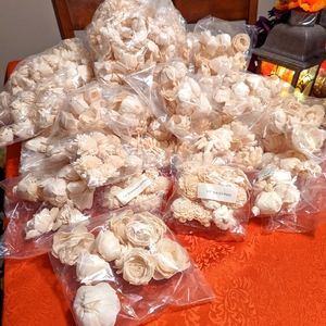 Over 300 Wood Sola Flowers